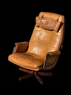 Pamono Mid-Century Modern Danish Tan Leather Swivel Chair, 1970 Online