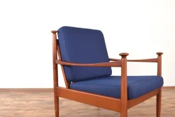 Pamono Mid-Century Modern Danish Lounge Chair, 1960s New