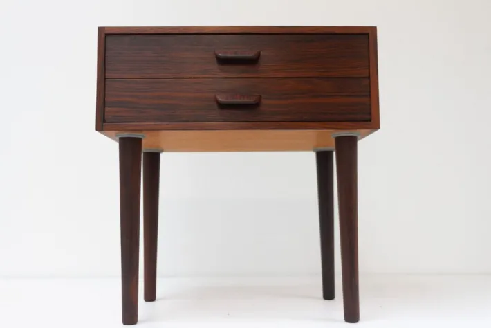 Pamono Mid-Century Modern Danish Rosewood Bedside Table, 1960s Sale
