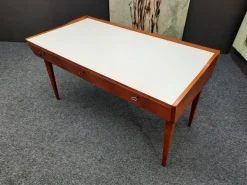 Pamono Mid-Century Modern Desk in Cherry and Formica, 1950s Hot