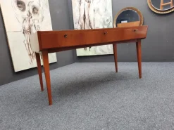 Pamono Mid-Century Modern Desk in Cherry and Formica, 1950s Hot