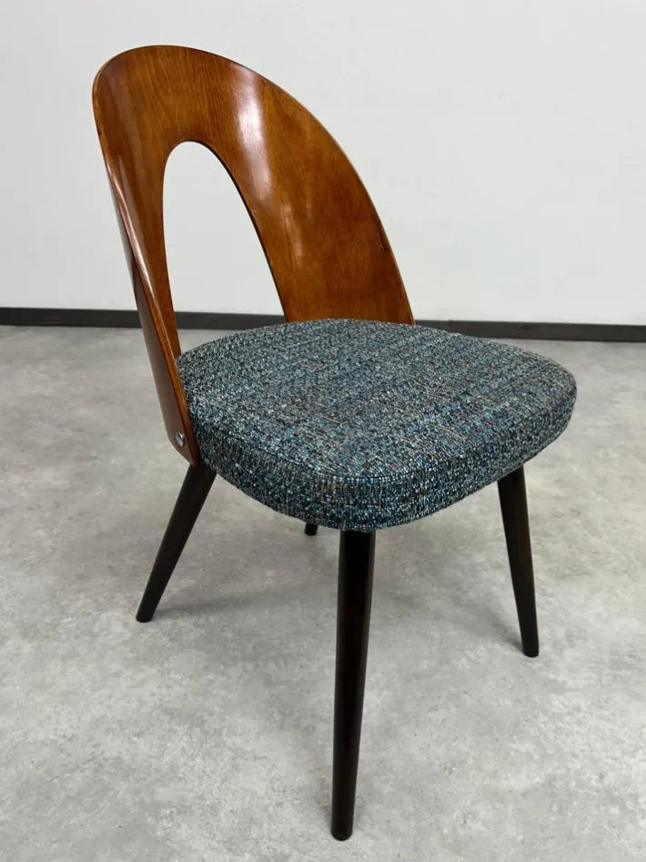 Pamono Mid-Century Modern Dining Chairs by Antonín Šuman for Tatra Furniture Pravenec, 1960s, Set of 4 Best