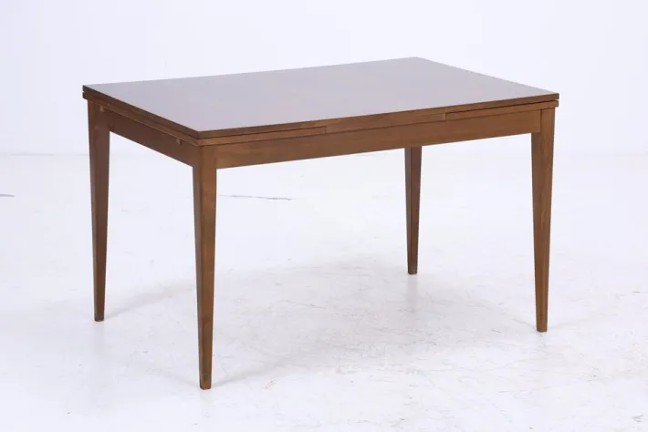 Pamono Mid-Century Modern Dining Table in Walnut, 1960s Outlet
