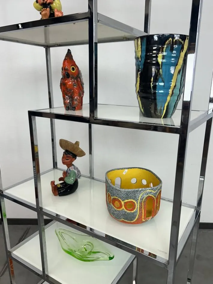 Pamono Mid-Century Modern Etagere in Chrome by Milo Baughman, 1960s Clearance