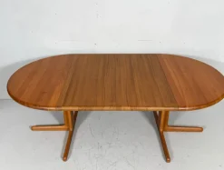 Pamono Mid-Century Modern Extendable Dining Table in Teak from Langeskov Möbelfabrik, 1970s Best