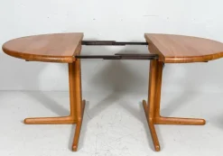 Pamono Mid-Century Modern Extendable Dining Table in Teak from Langeskov Möbelfabrik, 1970s Best