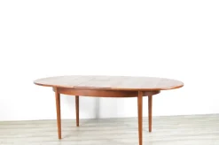 Pamono Mid-Century Modern Extendable Oblong Dining Table in Teak, 1960s Best