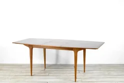 Pamono Mid-Century Modern Extendable Teak Dining Table from McIntosh, 1960s Hot