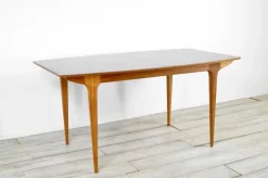 Pamono Mid-Century Modern Extendable Teak Dining Table from McIntosh, 1960s Hot
