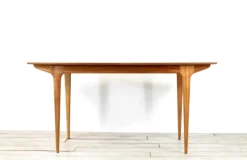 Pamono Mid-Century Modern Extendable Teak Dining Table from McIntosh, 1960s Hot