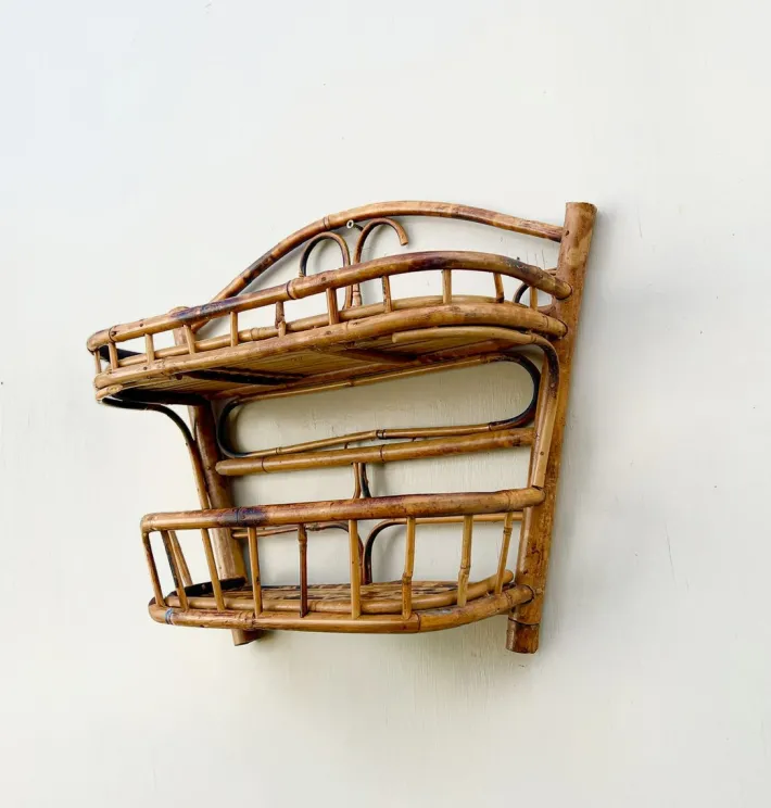Pamono Mid-Century Modern French Bamboo and Rattan Wall Shelf, 1960s Outlet