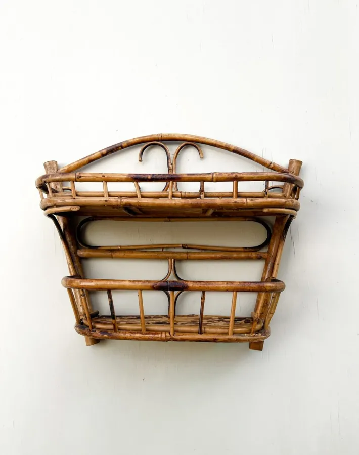 Pamono Mid-Century Modern French Bamboo and Rattan Wall Shelf, 1960s Outlet