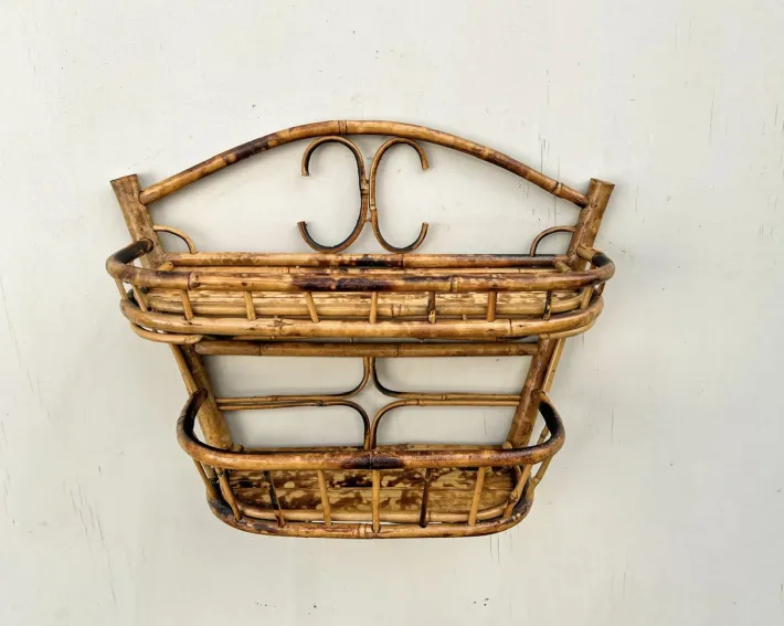 Pamono Mid-Century Modern French Bamboo and Rattan Wall Shelf, 1960s Outlet