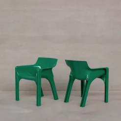 Pamono Mid-Century Modern Gaudi Dining Chairs by Vico Magistretti, 1970s, Set of 6 Clearance