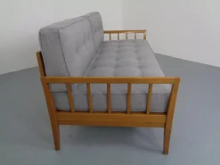 Pamono Mid-Century Modern German Cherrywood Daybed by Walter Knoll for Knoll Antimott, 1950s Online