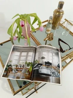 Pamono Mid-Century Modern Gilded Brass Faux Bamboo Bar Cart with Removable Tray Top, 1970s Outlet