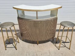 Pamono Mid-Century Modern Home Cocktail Bar with Bar Stools and Mirror, England, 1960s, Set of 4 Sale