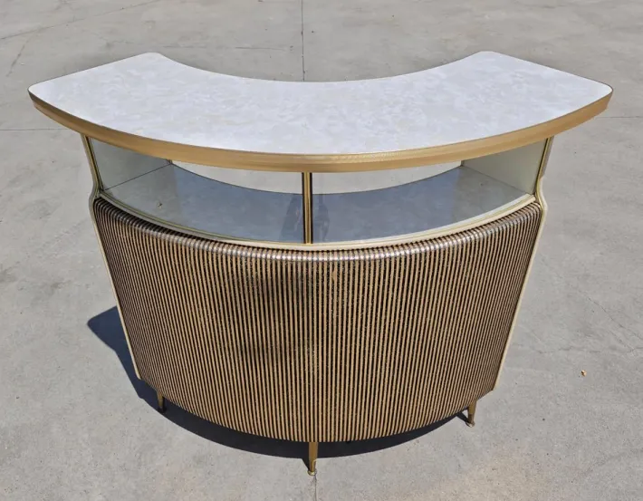 Pamono Mid-Century Modern Home Cocktail Bar with Bar Stools and Mirror, England, 1960s, Set of 4 Sale