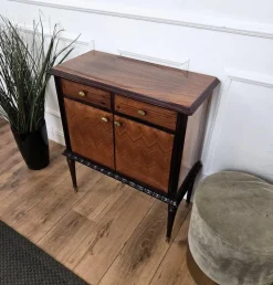 Pamono Mid-Century Modern Italian Wood and Brass Entryway Console Cabinet, 1960s Outlet