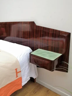 Pamono Mid-Century Modern Italian Bed Frame with Floating Nightstands, 1950s Online