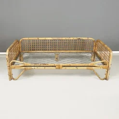 Pamono Mid-Century Modern Italian Daybed in Rattan and Metal Mesh, 1970s Clearance