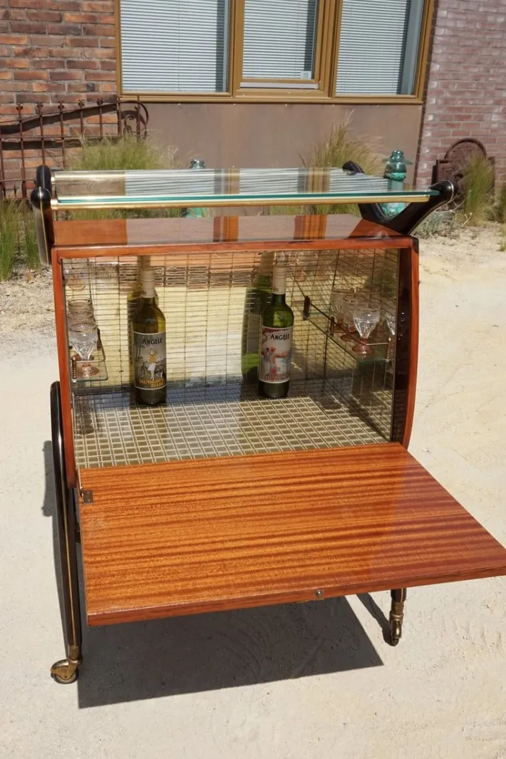 Pamono Mid-Century Modern Italian Cocktail Bar Cart Cabinet attributed to Cesare Lacca, 1960s Online
