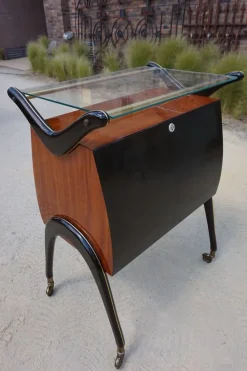 Pamono Mid-Century Modern Italian Cocktail Bar Cart Cabinet attributed to Cesare Lacca, 1960s Online