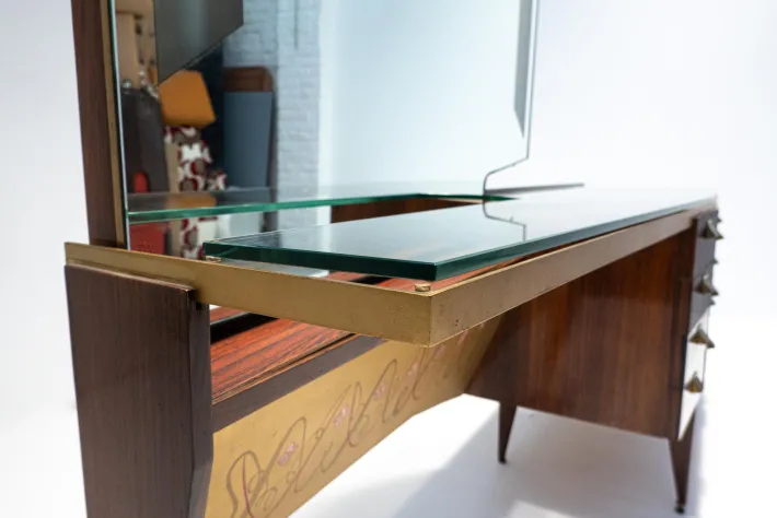 Pamono Mid-Century Modern Italian Wooden Dressing Table with Lightning Mirror, 1960s Clearance