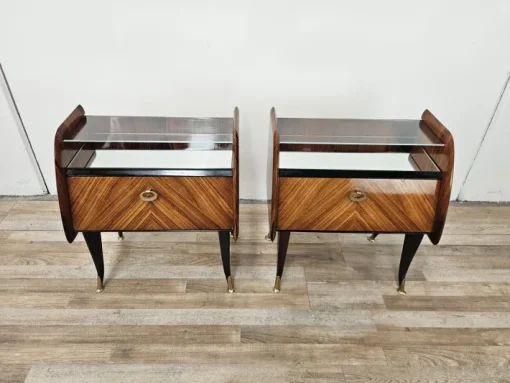 Pamono Mid-Century Modern Italian Mahogany-Clad Nightstands with Mirror Tops, 1950s, Set of 2 Hot