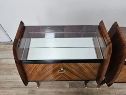 Pamono Mid-Century Modern Italian Mahogany-Clad Nightstands with Mirror Tops, 1950s, Set of 2 Hot