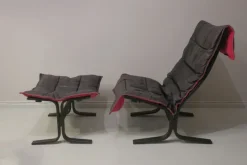Pamono Mid-Century Modern Leather Siesta Chair with Ottoman by Ingmar Relling, Set of 2 Hot