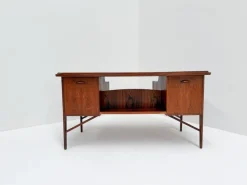 Pamono Mid-Century Modern Rosewood Desk by Svend Åge Madsen, Denmark, 1960s