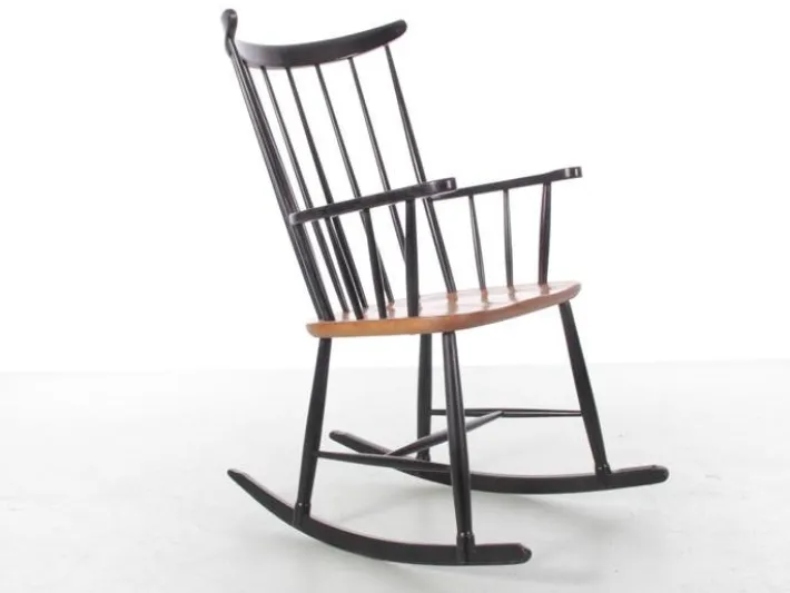 Pamono Mid-Century Modern Scandinavian Rocking Chair attributed to Tapiovaara, 1960s Outlet