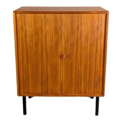 Pamono Mid-Century Modern Sideboard in Walnut Discount