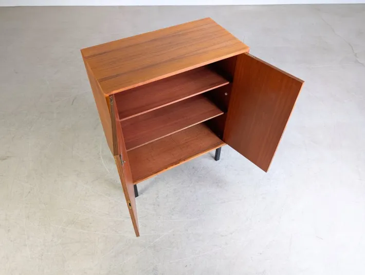 Pamono Mid-Century Modern Sideboard in Walnut Discount