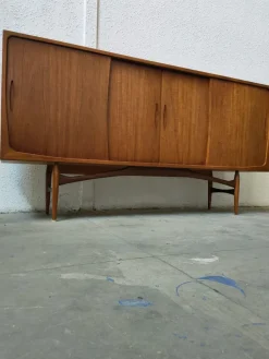 Pamono Mid-Century Modern Sideboard by Aerthoj Jensen & Molholm Outlet