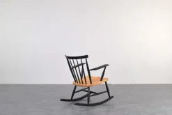 Pamono Mid-Century Modern Swedish Rocking Chair, 1960s Outlet