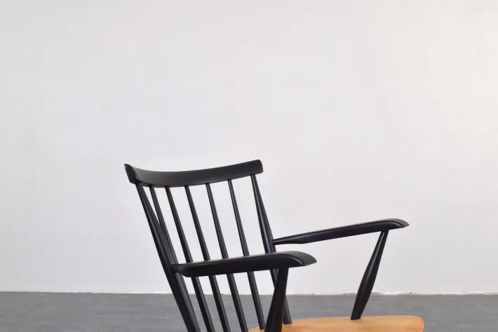 Pamono Mid-Century Modern Swedish Rocking Chair, 1960s Outlet