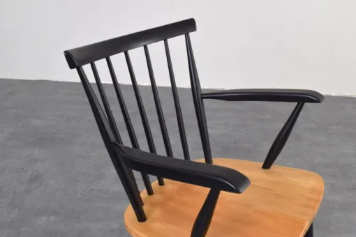 Pamono Mid-Century Modern Swedish Rocking Chair, 1960s Outlet