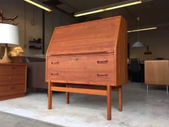 Pamono Mid-Century Modern Swedish Teak Secretary Writing Desk by Arne Wahl Iversen Best