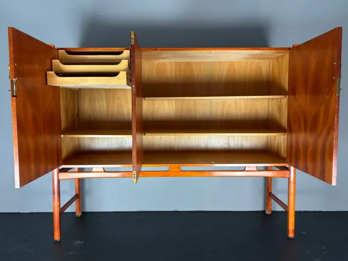 Pamono Midcentury Modern Swedish Sideboard Cabinet by David Rosen for Westbergs Möbler, 1953 Sale