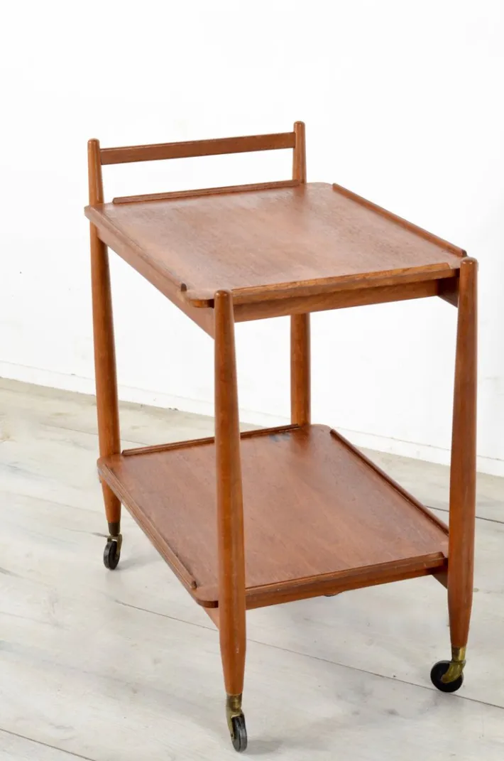 Pamono Mid-Century Modern Teak Cocktail Trolley from White & Newton New