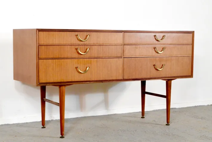 Pamono Mid-Century Modern Teak Dresser from Meredew, 1960s Discount