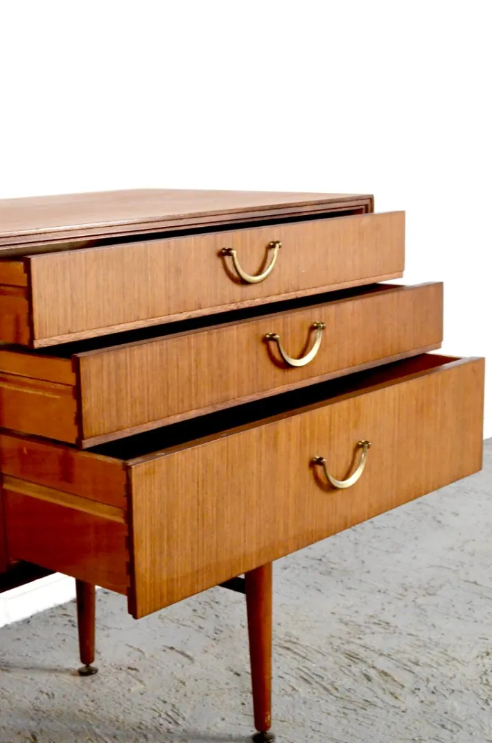 Pamono Mid-Century Modern Teak Dresser from Meredew, 1960s Discount