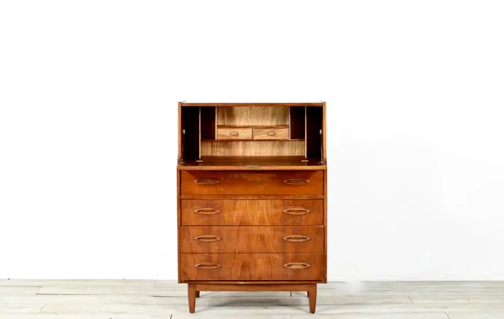 Pamono Mid-Century Modern Teak Secretaire from Jentique, 1960s New
