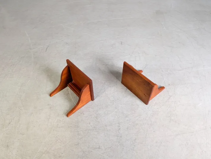 Pamono Midcentury Modern Wall Consoles in Teak, 1960, Set of 2 Sale