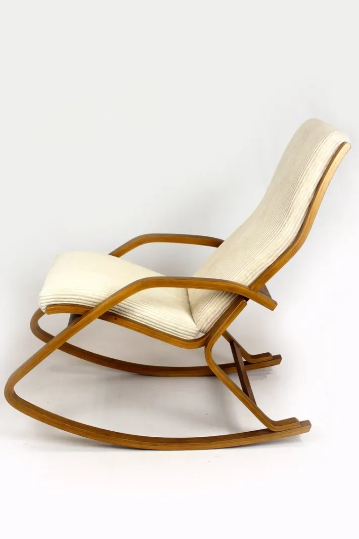 Pamono Mid-Century Plywood Rocking Chair by Ludvik Volak for Drevopodnik Holesov, 1960s New