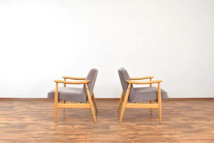 Pamono Mid-Century Polish Lounge Chairs by J. Kędziorek, 1960s, Set of 2 Clearance
