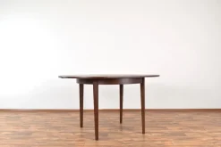 Pamono Mid-Century Polish Oak Extendable Dining Table, 1960s Best