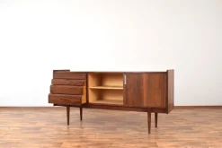 Pamono Mid-Century Polish Walnut Sideboard from Bytom Furniture Factory, 1960s Best